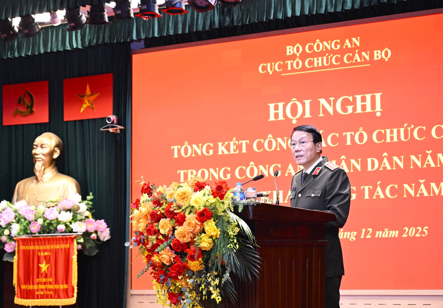 Đưa công tác cán bộ thật sự trở thành đòn bẩy góp phần đạt mục tiêu cao của công tác Công an trong giai đoạn cách mạng mới